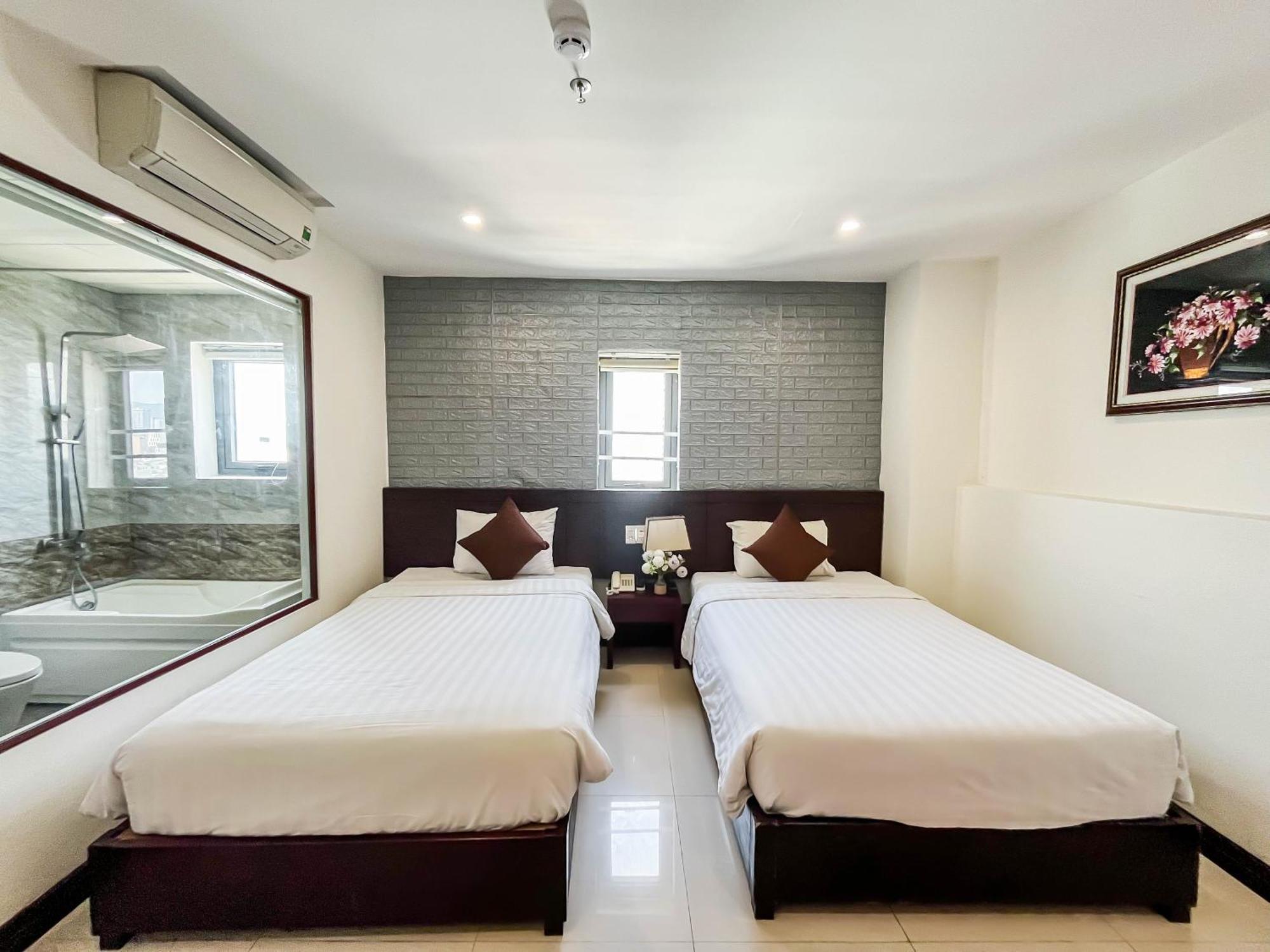 Quoc Cuong Hotel & Apartment Danang By Haviland Exterior photo