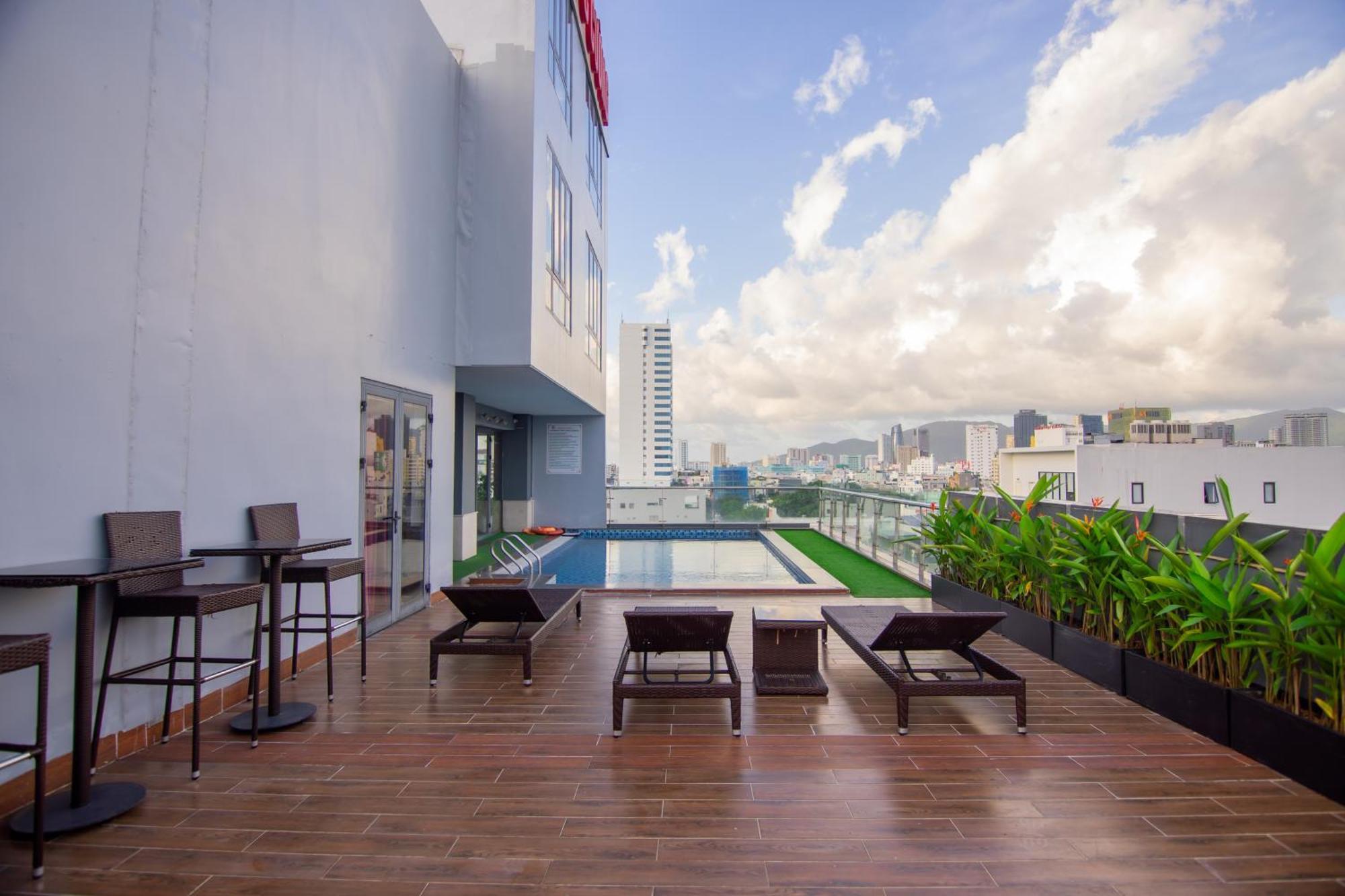 Quoc Cuong Hotel & Apartment Danang By Haviland Exterior photo