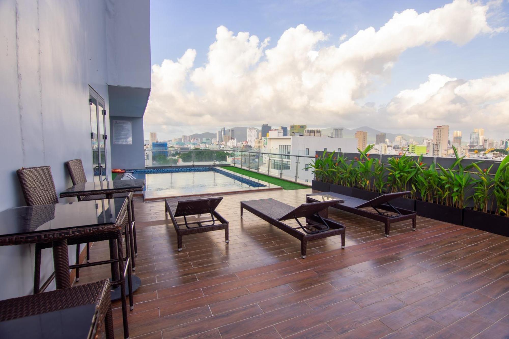 Quoc Cuong Hotel & Apartment Danang By Haviland Exterior photo